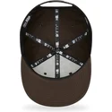 shapka-ploska-kafyav-snapbek-9fifty-league-essential-na-new-york-yankees-mlb-ot-new-era
