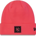 shapka-roza-neon-team-cuff-na-new-york-yankees-mlb-ot-new-era