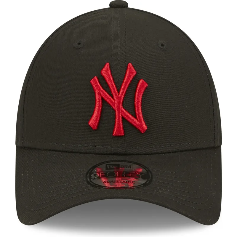 shapka-izvita-cherna-reguliruem-9forty-league-essential-na-new-york-yankees-mlb-ot-new-era
