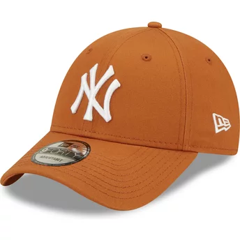 Casquette courbée marron ajustable 9FORTY League Essential New York Yankees MLB New Era