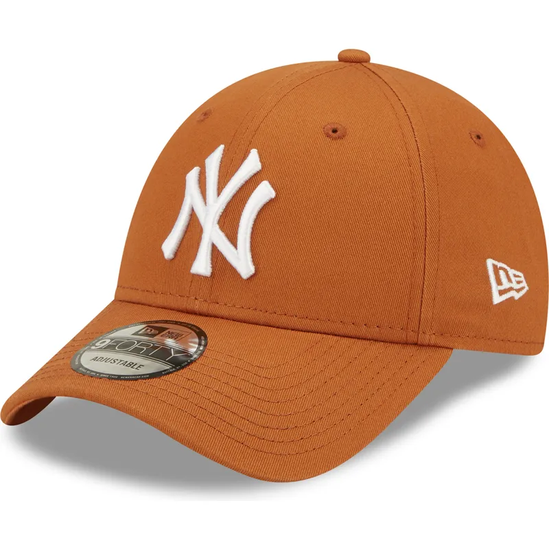 shapka-izvita-kafyav-reguliruem-9forty-league-essential-na-new-york-yankees-mlb-ot-new-era