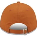 verstellbare-9forty-league-essential-kappe-in-braun-der-new-york-yankees-mlb-von-new-era