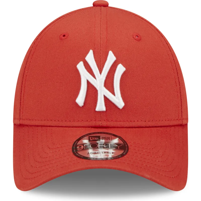 shapka-izvita-chervena-reguliruem-9forty-league-essential-na-new-york-yankees-mlb-ot-new-era