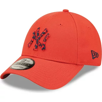 New Era Curved Brim Navy Blue Logo 9FORTY Seasonal Infill New York Yankees MLB Red Adjustable Cap