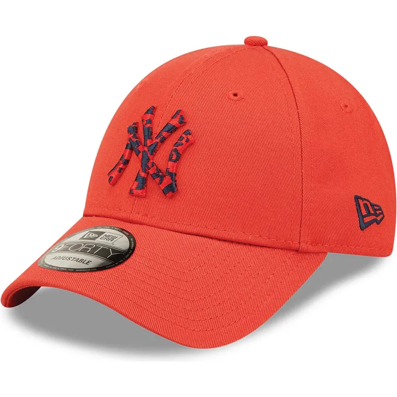 shapka-izvita-chervena-reguliruem-9forty-seasonal-infill-na-new-york-yankees-mlb-ot-new-era