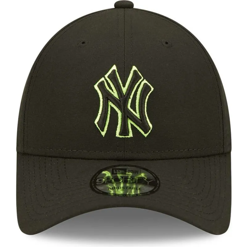 shapka-izvita-cherna-snapbek-9forty-neon-pack-repreve-na-new-york-yankees-mlb-ot-new-era