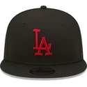 shapka-ploska-cherna-snapbek-9fifty-league-essential-na-los-angeles-dodgers-mlb-ot-new-era