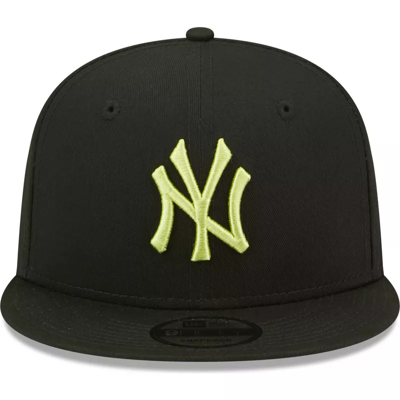 Gorra plana negra snapback con logo verde 9FIFTY League Essential de New York Yankees MLB de New Era: