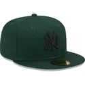 shapka-ploska-zelena-prilepnala-59fifty-league-essential-na-new-york-yankees-mlb-ot-new-era