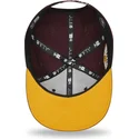 new-era-new-york-yankees-mlb-9fifty-snapback-kappe-in-bordeaux-und-gelb-mit-ny-apple