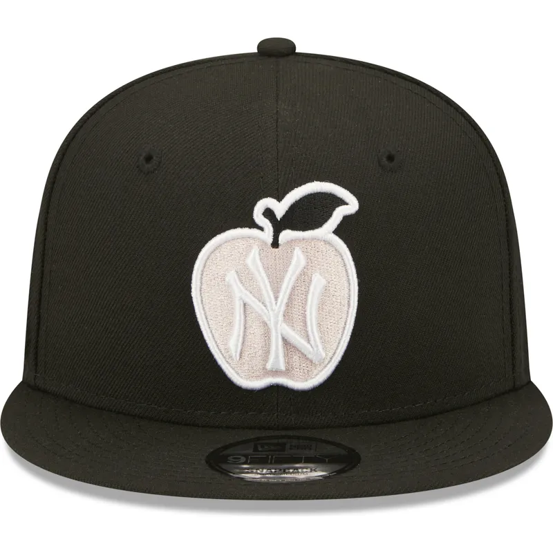 shapka-ploska-cherna-snapbek-9fifty-ny-apple-na-new-york-yankees-mlb-ot-new-era
