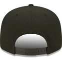 shapka-ploska-cherna-snapbek-9fifty-ny-apple-na-new-york-yankees-mlb-ot-new-era