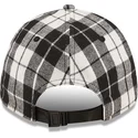 shapka-izvita-cherna-reguliruem-9forty-plaid-na-new-york-yankees-mlb-ot-new-era