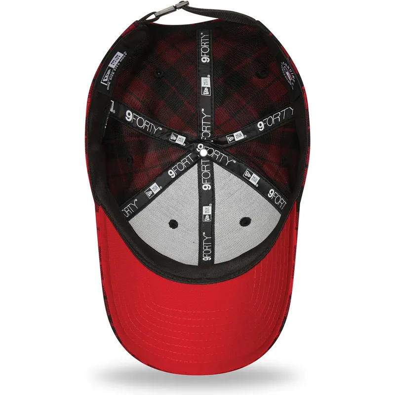 shapka-izvita-chervena-reguliruem-9forty-plaid-na-boston-red-sox-mlb-ot-new-era