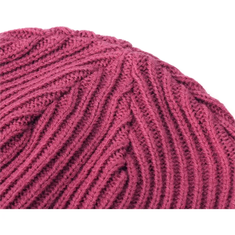 shapka-chervena-ribbed-classic-cuff-ot-puma