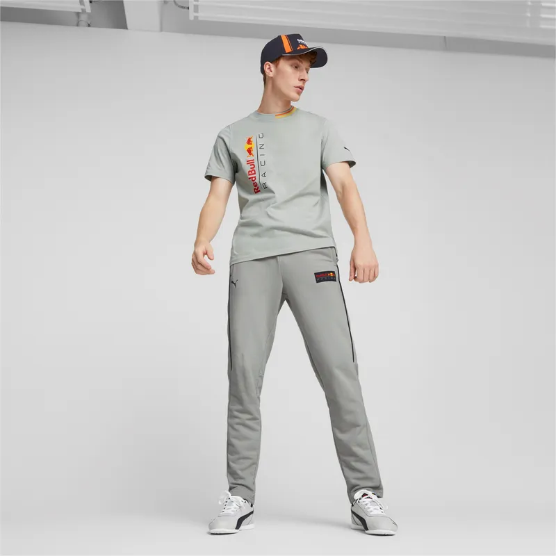 shapka-izvita-tmnosin-snapbek-na-red-bull-racing-formula-1-ot-puma