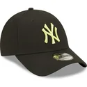 schwarze-verstellbare-curved-cap-mit-grunem-logo-9forty-league-essential-der-new-york-yankees-mlb-von-new-era