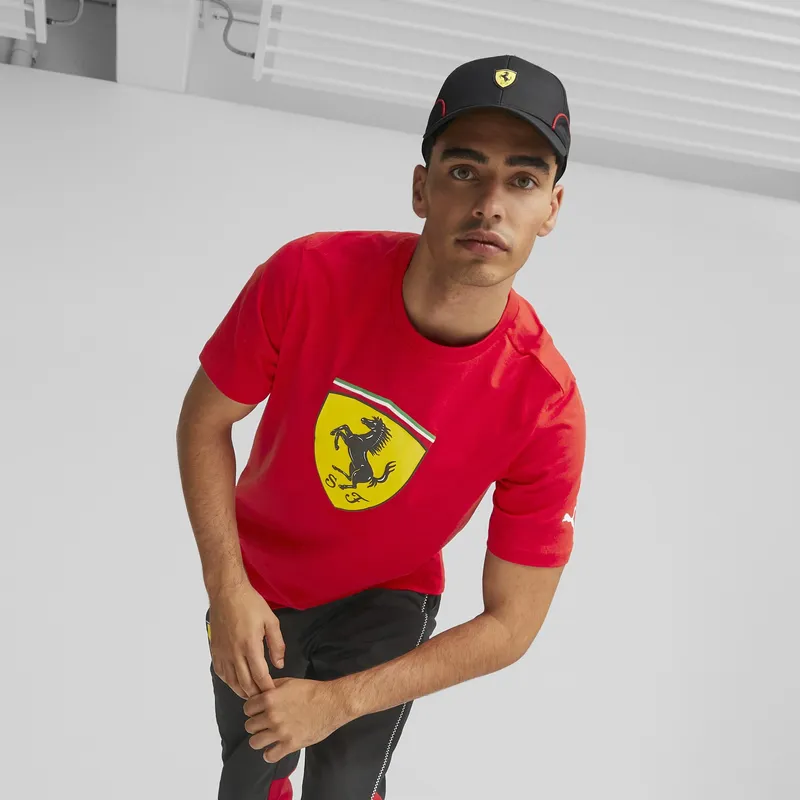 shapka-izvita-cherna-reguliruem-sptwr-race-b-na-ferrari-formula-1-ot-puma