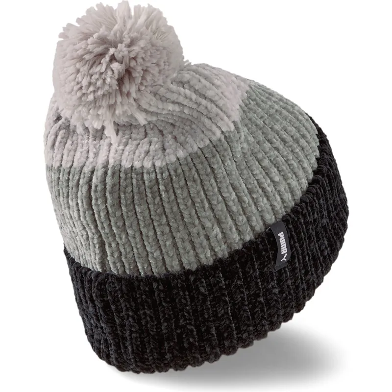 shapka-pompon-cherna-ot-puma
