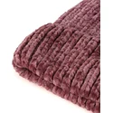 shapka-pompon-violetka-ot-puma