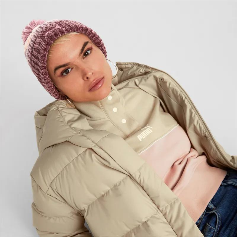 shapka-pompon-violetka-ot-puma