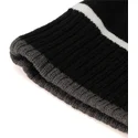 shapka-pompon-cherna-ot-puma