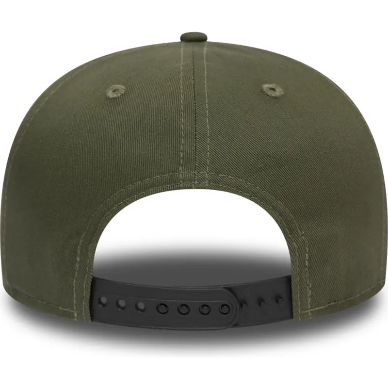 shapka-ploska-zelena-snapbek-9fifty-colour-block-na-new-york-yankees-mlb-ot-new-era shapka-ploska-zelena-snapbek-9fifty-colour-block-na-new-york-yankees-mlb-ot-new-era
