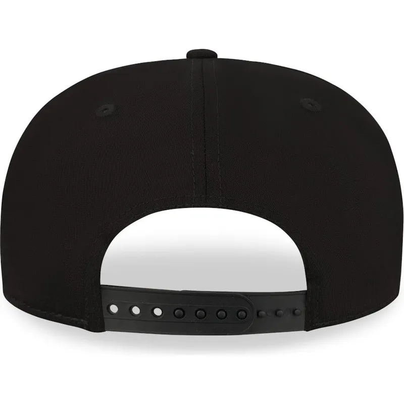 shapka-izvita-cherna-snapbek-9fifty-tonal-stretch-snap-na-chicago-bulls-nba-ot-new-era