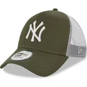 shapka-izvita-zelena-snapbek-9forty-a-frame-na-new-york-yankees-mlb-ot-new-era