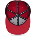 shapka-ploska-chervena-snapbek-9fifty-essential-na-new-york-yankees-mlb-ot-new-era