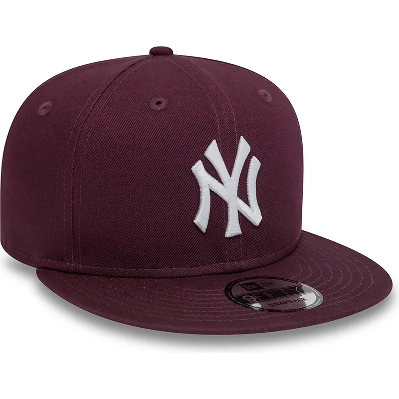 shapka-ploska-chervena-snapbek-9fifty-essential-na-new-york-yankees-mlb-ot-new-era