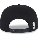 shapka-ploska-cherna-snapbek-9fifty-essential-na-los-angeles-lakers-nba-ot-new-era