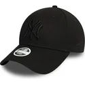 shapka-izvita-cherna-reguliruem-9forty-essential-na-new-york-yankees-mlb-ot-new-era
