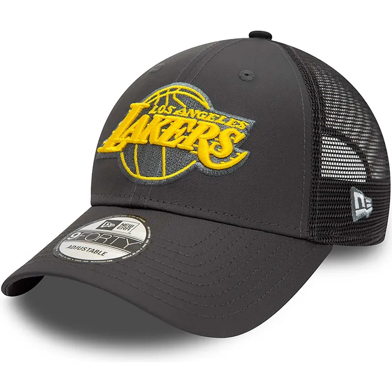 shapka-izvita-traker-siv-reguliruem-9forty-home-field-na-los-angeles-lakers-nba-ot-new-era