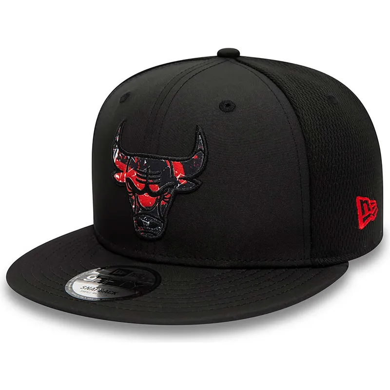 shapka-ploska-cherna-snapbek-9fifty-print-infill-na-chicago-bulls-nba-ot-new-era