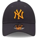 shapka-izvita-tmnosin-reguliruem-9forty-repreve-na-new-york-yankees-mlb-ot-new-era