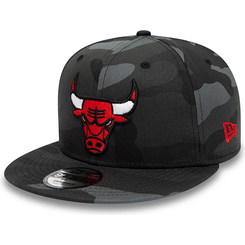 shapka-ploska-kamuflazh-snapbek-9fifty-team-na-chicago-bulls-nba-ot-new-era