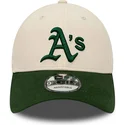 gorra-curva-beige-y-verde-ajustable-9forty-de-oakland-athletics-mlb-de-new-era