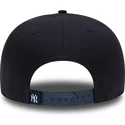 shapka-ploska-tmnosin-snapbek-9fifty-team-infill-na-new-york-yankees-mlb-ot-new-era