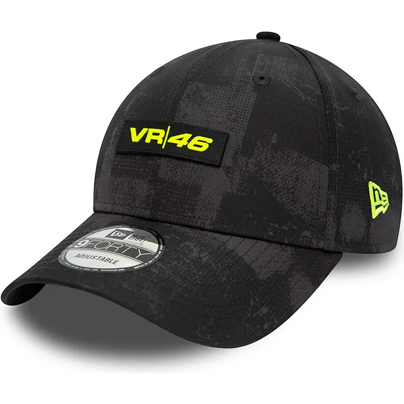 shapka-izvita-cherna-reguliruema-valentino-rossi-vr46-9forty-all-over-print-na-valentino-rossi-vr46-motogp-ot-new-era