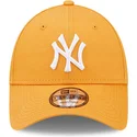 shapka-izvita-oranzhev-reguliruem-9forty-league-essential-na-new-york-yankees-mlb-ot-new-era