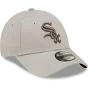 shapka-izvita-bezhov-reguliruema-lenta-za-deca-para-nino-9forty-league-essential-na-chicago-white-sox-mlb-ot-new-era