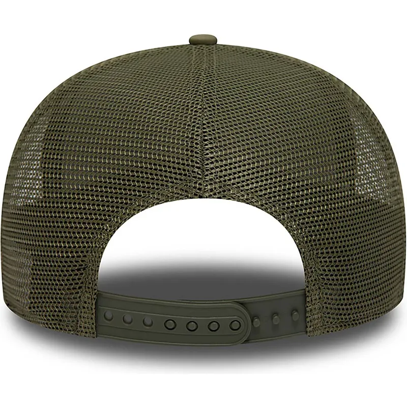 shapka-izvita-shapka-traker-zelena-snapbek-9fifty-seasonal-na-mclaren-racing-formula-1-ot-new-era