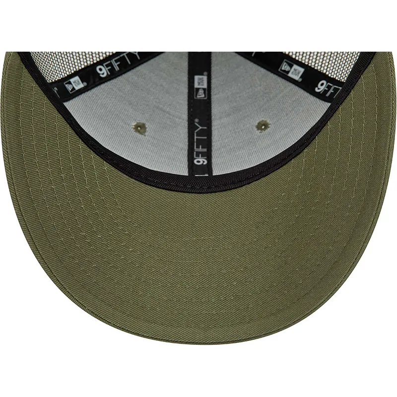 shapka-izvita-shapka-traker-zelena-snapbek-9fifty-seasonal-na-mclaren-racing-formula-1-ot-new-era