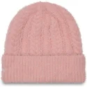 shapka-roza-fluffy-ot-new-era