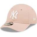 verstellbare-rosa-kinderkappe-9forty-league-essential-new-york-yankees-mlb-von-new-era
