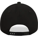 schwarze-9forty-league-essential-snapback-kappe-mit-gebogenem-schirm-und-schwarzem-logo-der-new-york-yankees-mlb-von-new-era