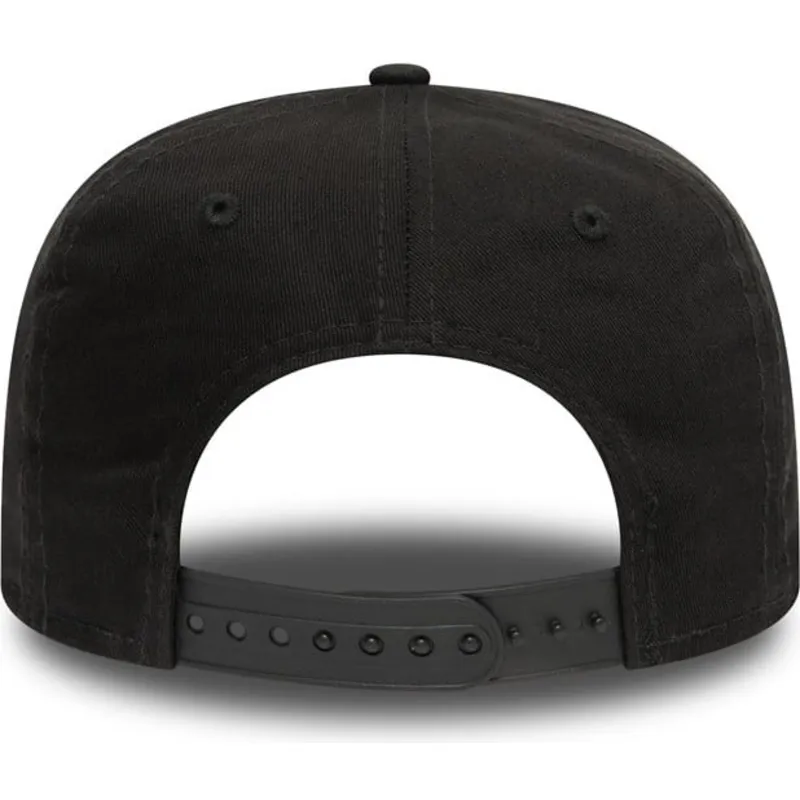 shapka-ploska-cherna-snapbek-za-deca-9fifty-essential-na-new-york-yankees-mlb-ot-new-era shapka-ploska-cherna-snapbek-za-deca-9fifty-essential-na-new-york-yankees-mlb-ot-new-era