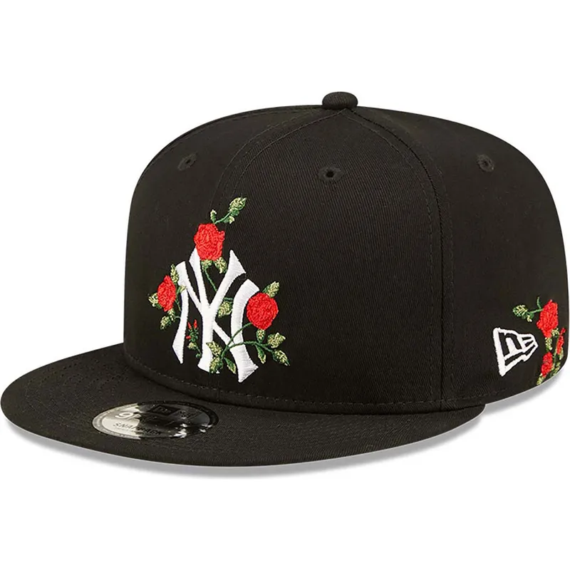 shapka-ploska-cherna-snapbek-9fifty-flower-na-new-york-yankees-mlb-ot-new-era
