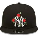 shapka-ploska-cherna-snapbek-9fifty-flower-na-new-york-yankees-mlb-ot-new-era
